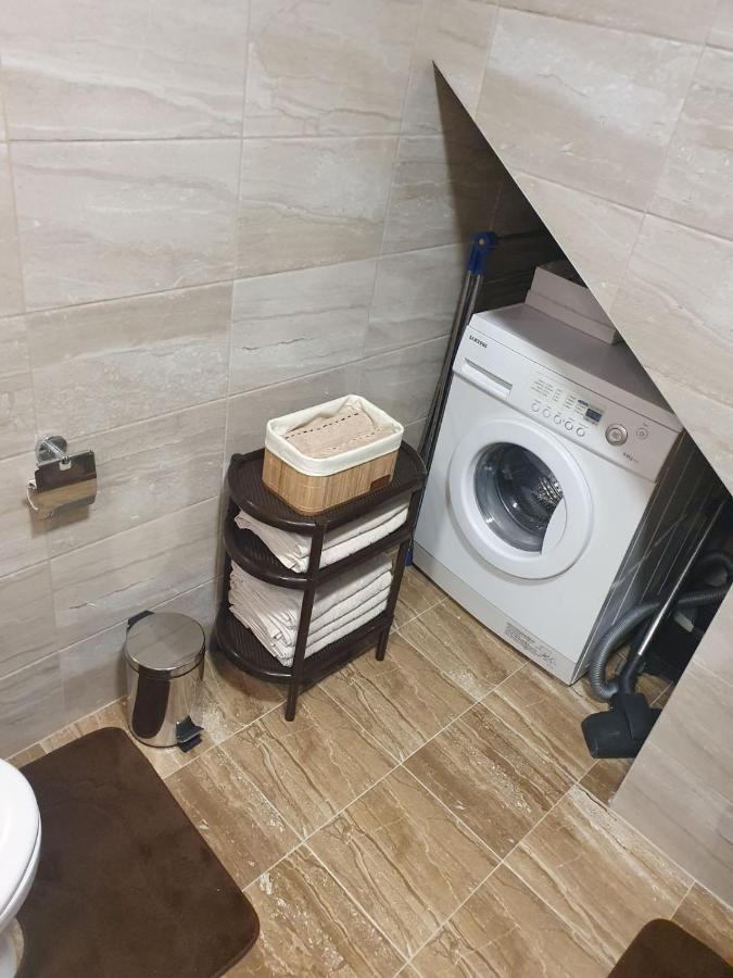 House Apartment Azra ซาราเยโว ภายนอก รูปภาพ