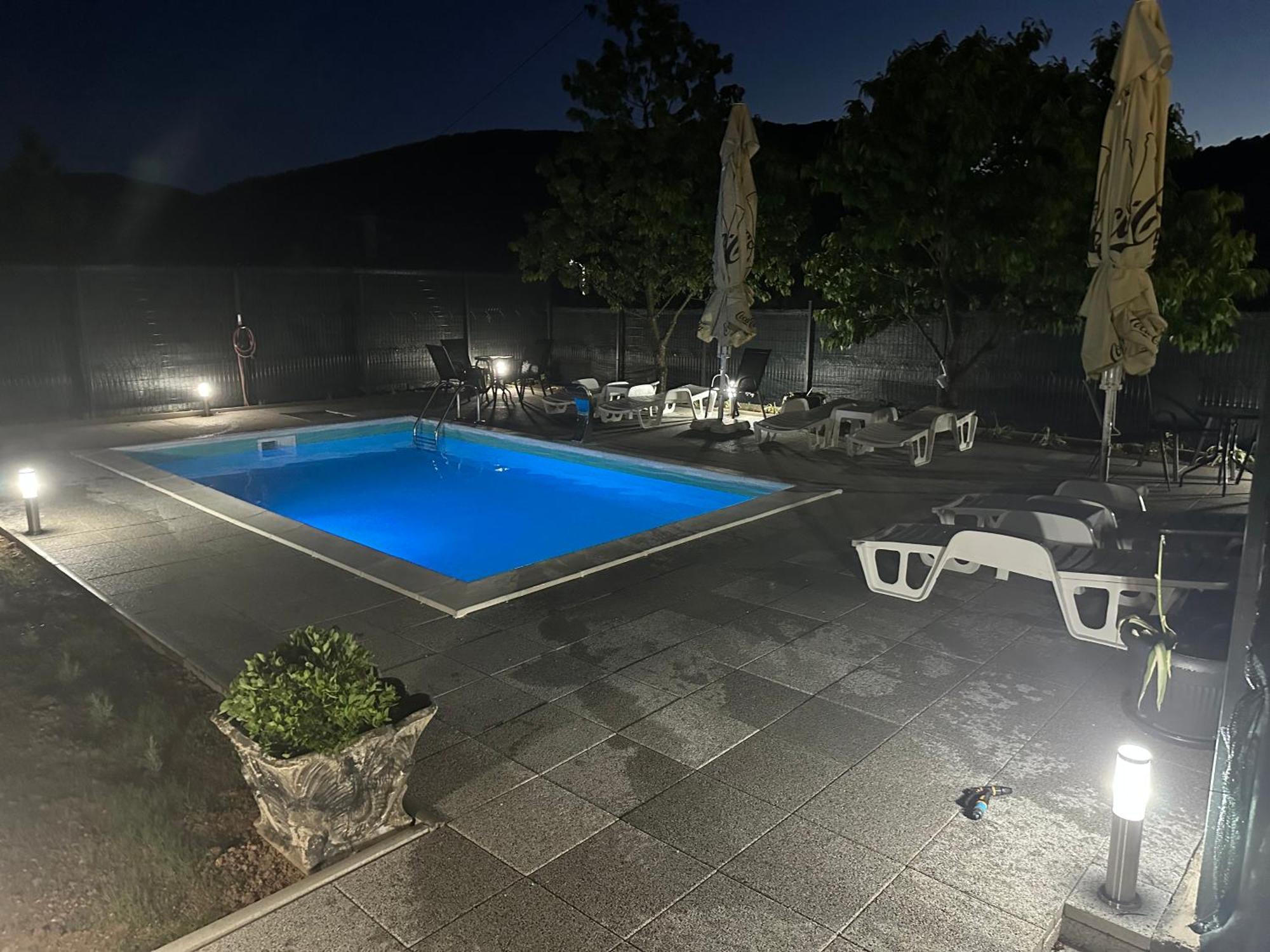 House Apartment Azra ซาราเยโว ภายนอก รูปภาพ